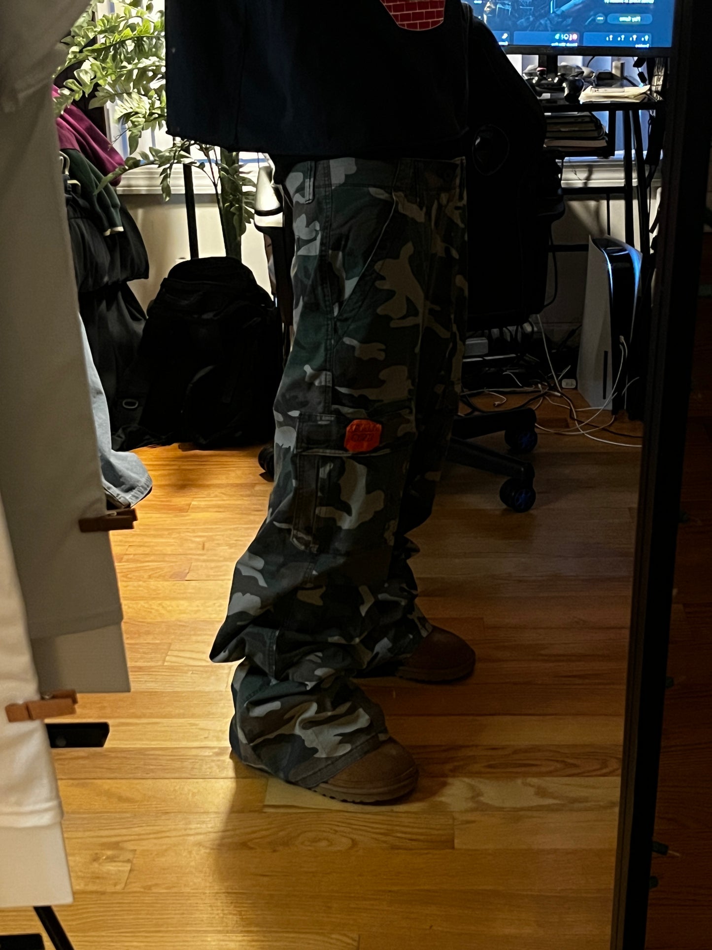 2000’s CC (camo cargo’s)