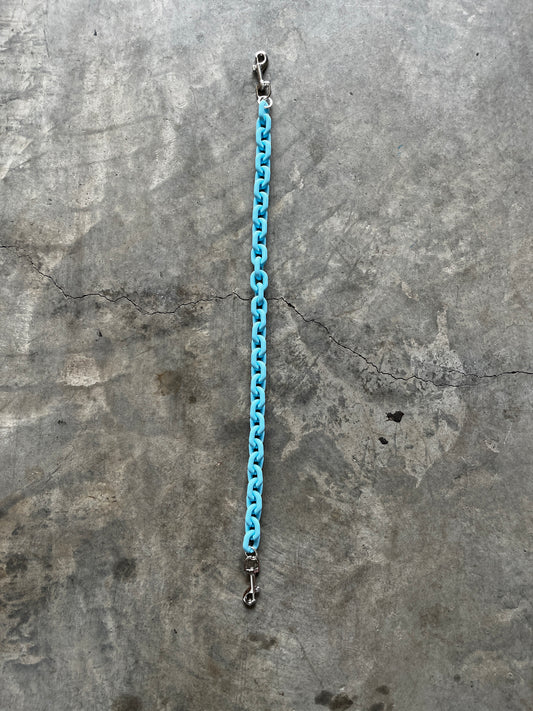 Blue Play-Doh chain V-2